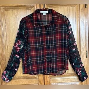 Womens Long Sleeve Button Down Blouse. Sheer Fabric. Size XS.